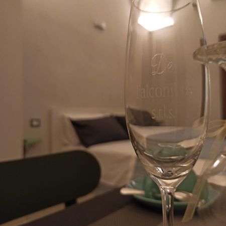 Hotel 18 Mq Pulsano Zewnętrze zdjęcie