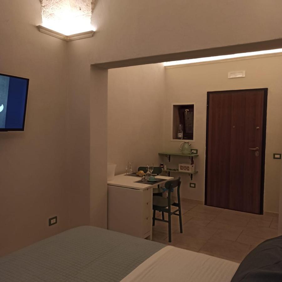 Hotel 18 Mq Pulsano Zewnętrze zdjęcie