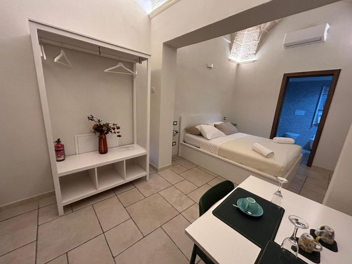 Hotel 18 Mq Pulsano Zewnętrze zdjęcie
